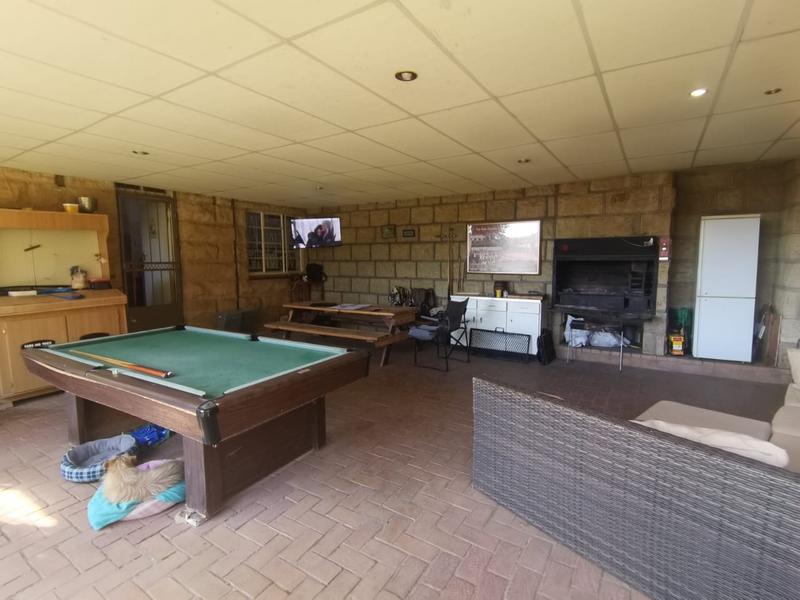 4 Bedroom Property for Sale in Ladybrand Free State